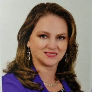 Meet your Posher, Luz angela